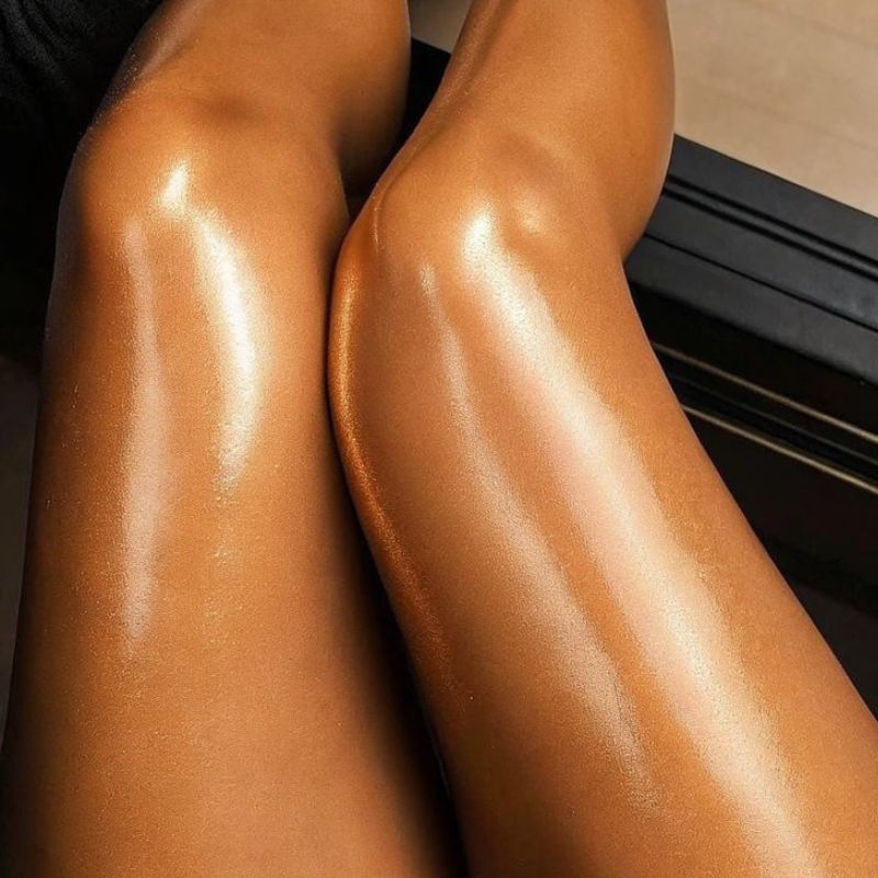 Anemone Tanning Oil Pina Colada 100ml λάδι μαυρίσματος με καροτέλαιο και έλαιο καρύδας για βαθύ μαύρισμα.