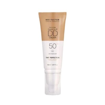 Φυσική αντηλιακή κρέμα προσώπου Bee Factor SPF50 με χρώμα (Απόχρωση 02) για υψηλή προστασία, κάλυψη και ενυδάτωση, 60ml.