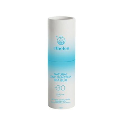 Φυσικό αντηλιακό stick προσώπου Etheleo Natural Zinc Sunstick Ocean Blue SPF30 με ψευδάργυρο και μπλε απόχρωση για προστασία και στυλ.